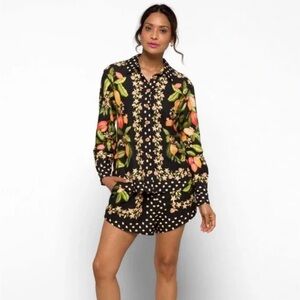 Farm Rio Cocoa Paradise Linen Blend Button Up Shirt Women's M Tropical Vacation